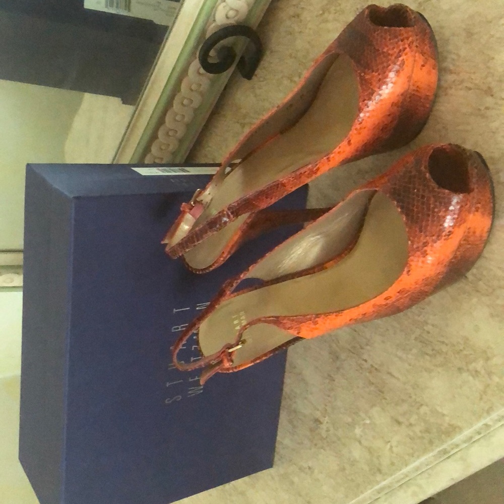 Stuart Weitzman peep toe pump